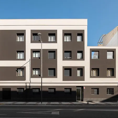 By Olala Homes Apartment