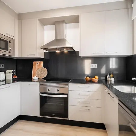 By Olala Homes 아파트 칼레라